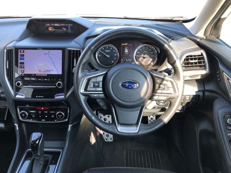 
								Subaru Forester E-Boxer full									