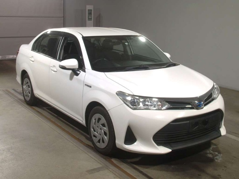
								Toyota Axio full									