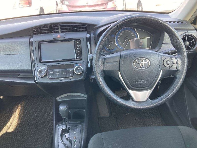 
								Toyota Axio full									