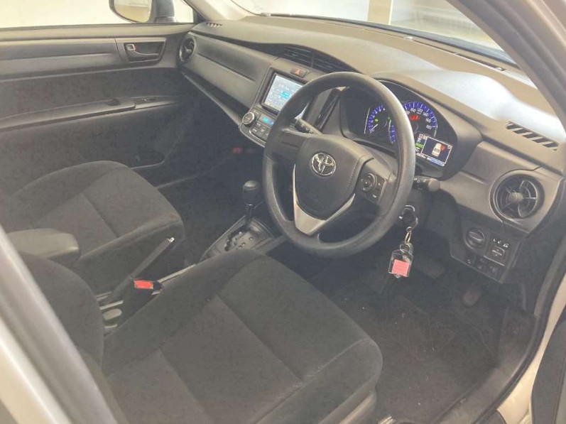 
								Toyota Axio full									